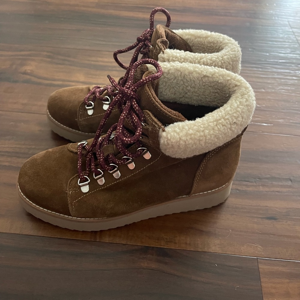 Women’s Sam Edelman Boots - Picture 3 of 8